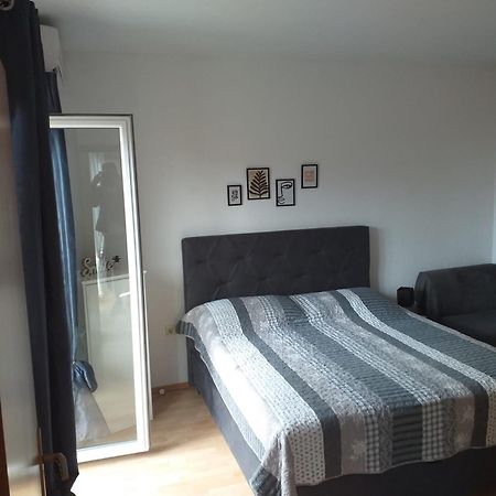 Apartmani Riba Makarska Exterior photo