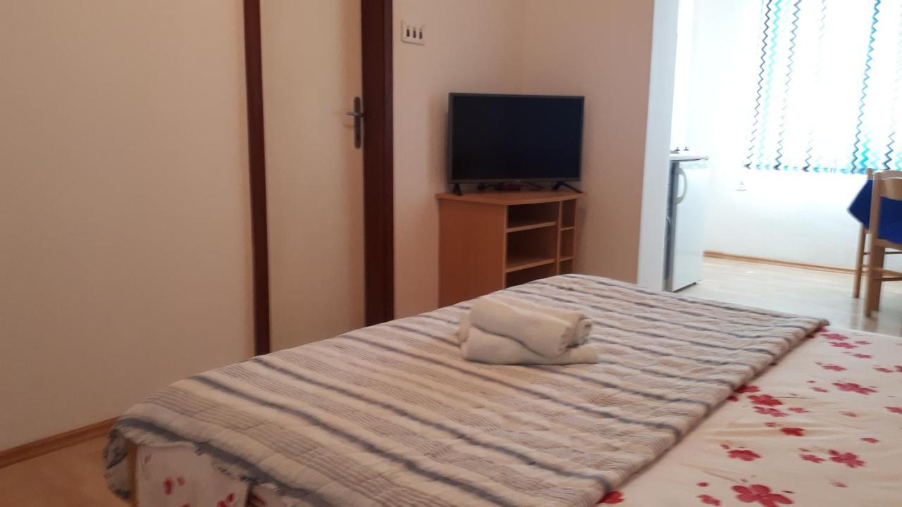 Apartmani Riba Makarska Exterior photo